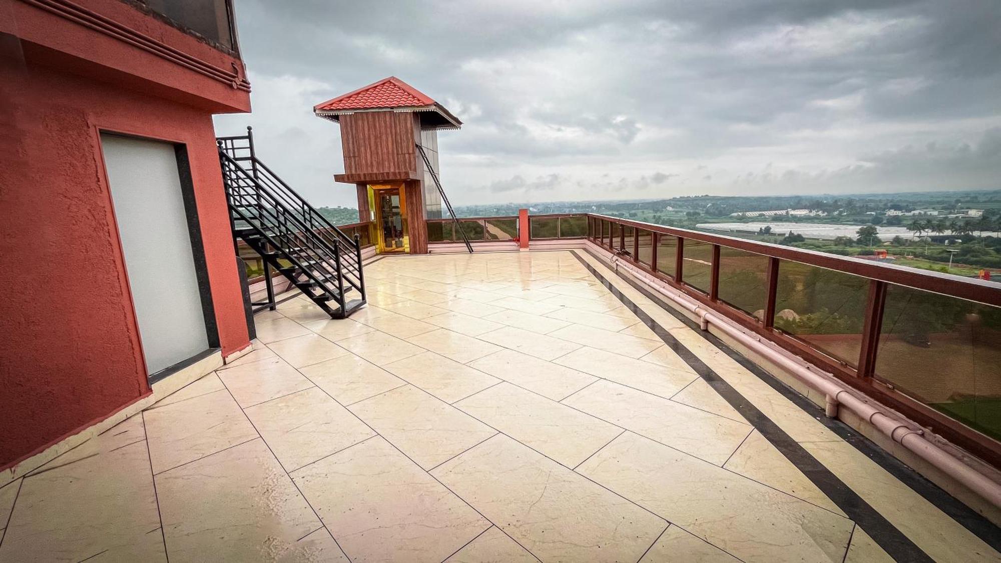 Regenta Bharti Amusement & Adventure Resort Pune, Urulikanchan Uruli Kānchān Dış mekan fotoğraf