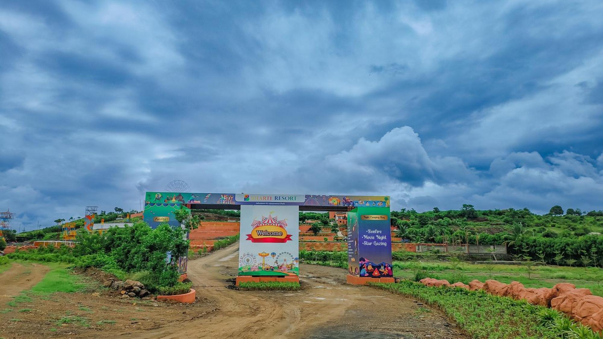 Regenta Bharti Amusement & Adventure Resort Pune, Urulikanchan Uruli Kānchān Dış mekan fotoğraf